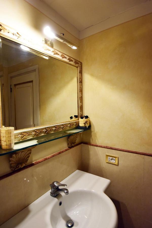 Suite Medici Loft 8 Florenţa Exterior foto